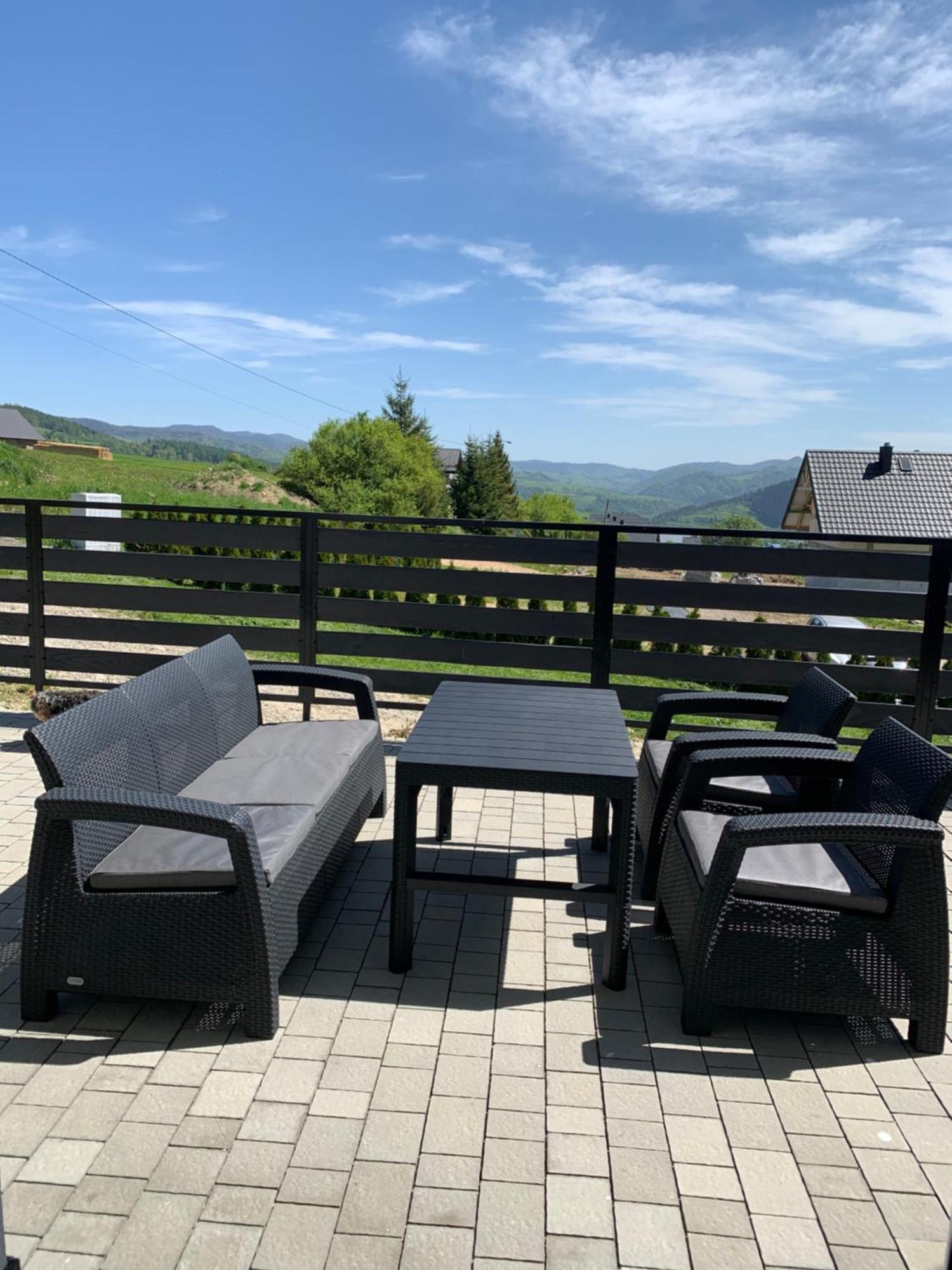 Aura Home Grywald Exterior photo