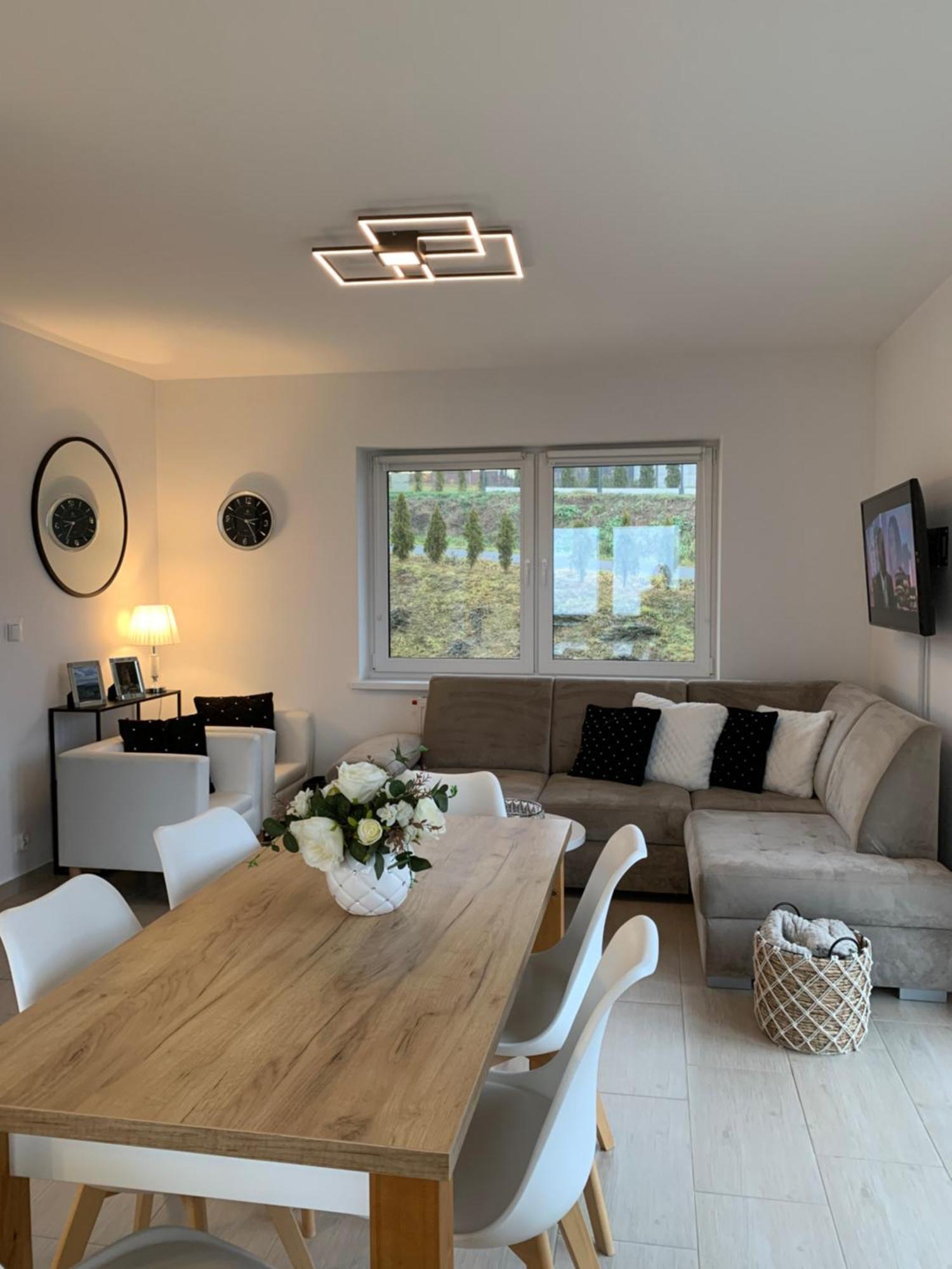Aura Home Grywald Exterior photo